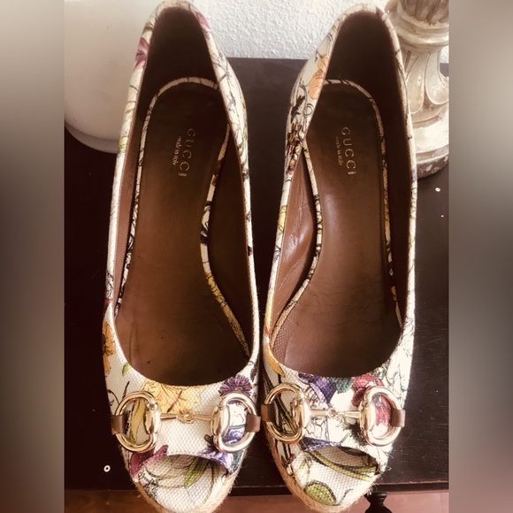 Gucci Flora Wedges 6.5 - Picture 4 of 12